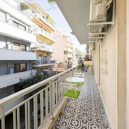 Apartment Spacious Urban In The Heart Of *